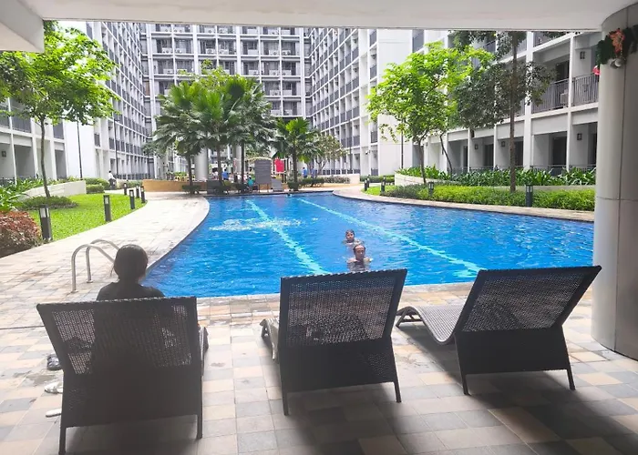 Shore 2 T1 Willa Stay Aparthotel Manila